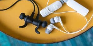 The Best Wireless Earbuds Under 