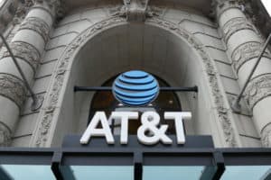IDG Contributor Network: AT&T first to offer mobile 5G services in USA IDG Contributor Network: AT&T first to offer mobile 5G services in USA