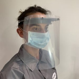 After Couple Publishes 3D-Printing Guide for Face Masks, Hundreds of Volunteers Start Making Them for Free After Couple Publishes 3D-Printing Guide for Face Masks, Hundreds of Volunteers Start Making Them for Free