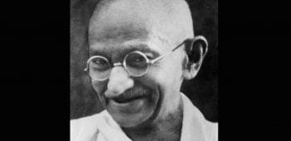 Mahatma Gandhi publicdomain 326x159 1