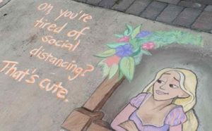 Mom Has Been Bringing Joy to Neighbors By Drawing Amusing Chalk Cartoons on Her Sidewalk