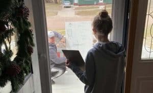 When Student Was Having Trouble With Math Homework, Teacher Gave Her Private Lesson From Her Front Door When Student Was Having Trouble With Math Homework, Teacher Gave Her Private Lesson From Her Front Door