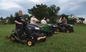These ‘Detroit Mower Gang’ Volunteers Have Been Competing to Maintain City’s Old Parks