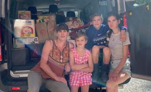 New Mexico School Buys New Mexico School Buys $2,800 of Supplies For Navajo Nation After Year-end Class Trip is Canceled,800 of Supplies For Navajo Nation After Year-end Class Trip is Canceled