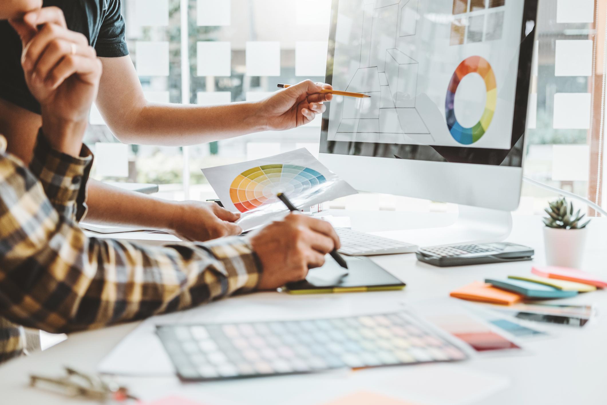 Captivate Your Audience: 10 Striking Marketing Visuals That Will Transform Your Brand and Boost Engagement captivating marketing visuals